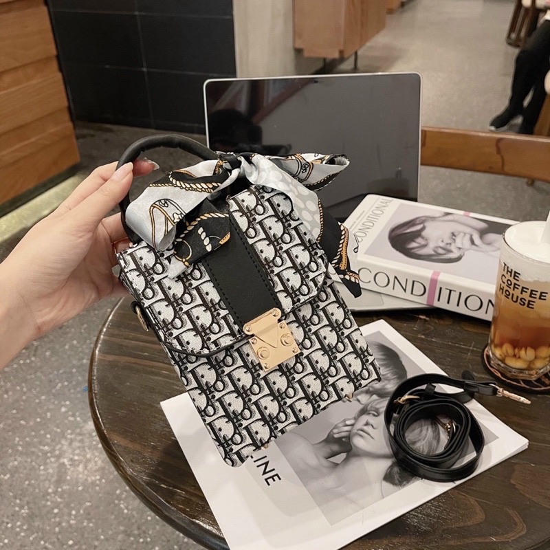 Túi Xách Nữ Dáng Cốp Điện Thoại, Túi Nữ Đeo Chéo L.V Kèm Khăn