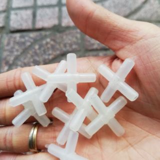 Phụ kiện hồ cá (hít, van khóa oxi)