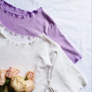 Áo croptop viền bèo ( form chất vải đẹp, ảnh shop chụp )