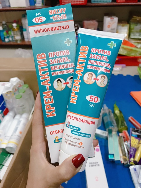 Kem Chống Nắng Nga SPF50 Lên Tone Da