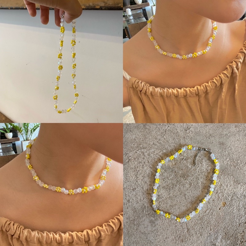 [366]Vòng cổ hoa cúc