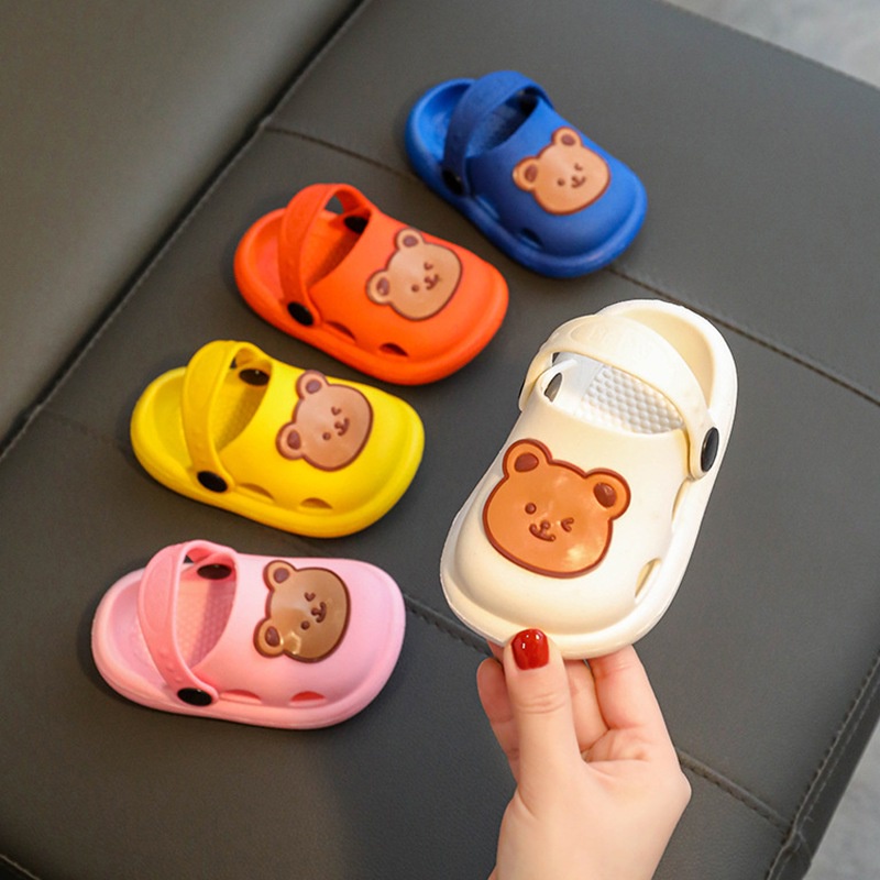 Dép Quai Ngang Hình Gấu Dễ Thương Cho Bé