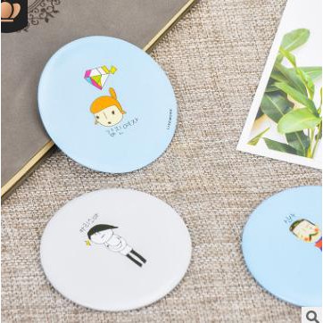 Gương Mini cầm Tay Hàn Quốc - Mẫu Ngẫu Nhiên #7