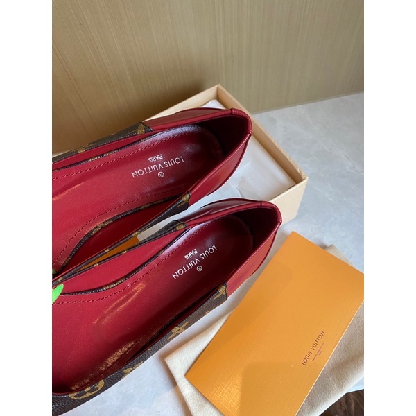 Giày búp bê mũi tròn cao cấp hoạ tiết thương hiệu Louis Vuitton LV Urban Twist da mềm êm chân