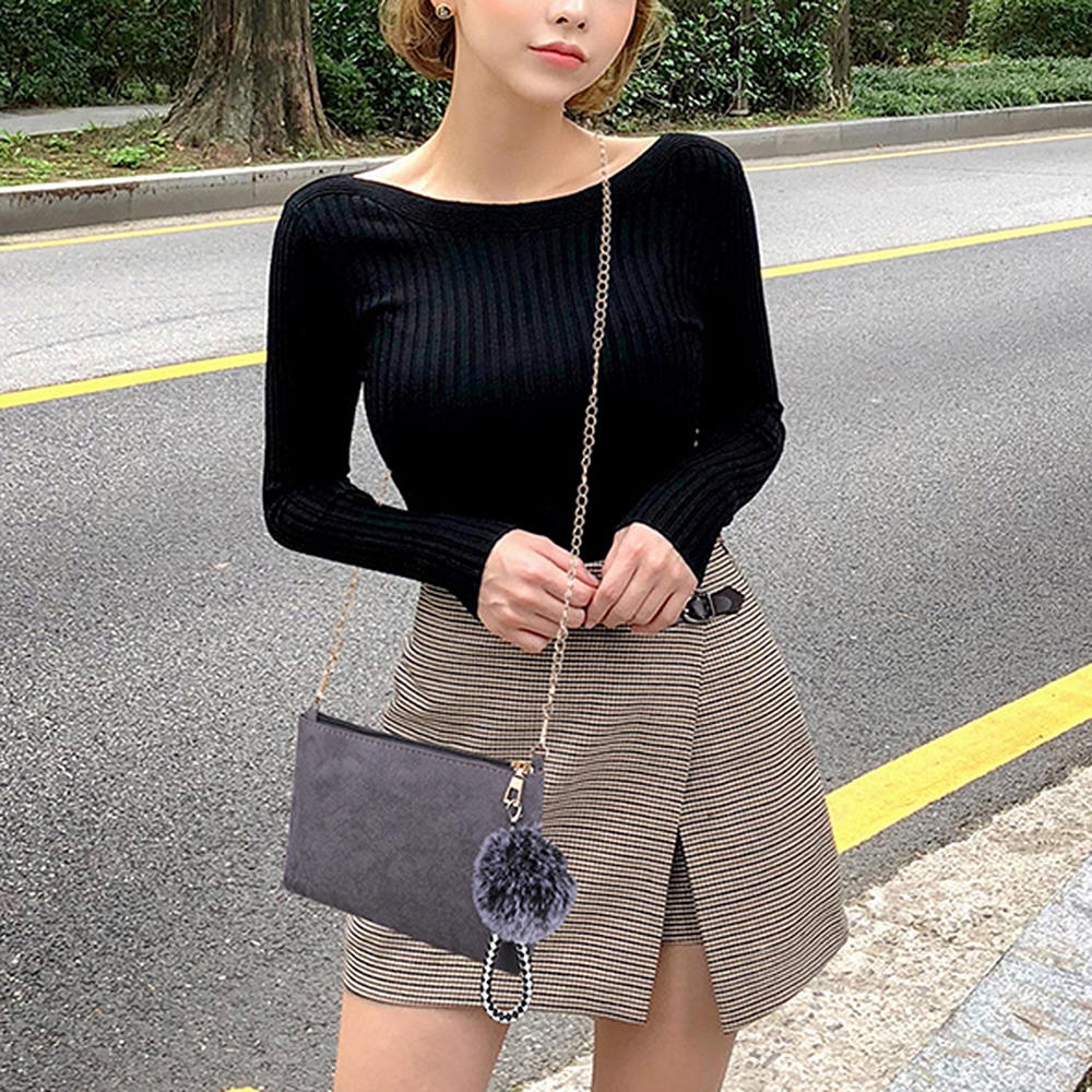 Túi Đeo Chéo Dáng Vuông Đính Quả Bóng Lông Xinh Xắn Thời Trang