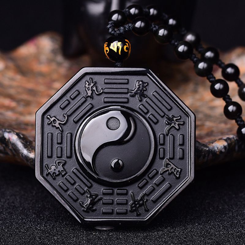 Dây chuyền mặt đá Obsidian hình bát quái phong cách Trung Hoa huyền bí