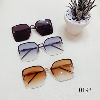 0193 Kính Mát Nữ FD Form Vuông Cực Đẹp