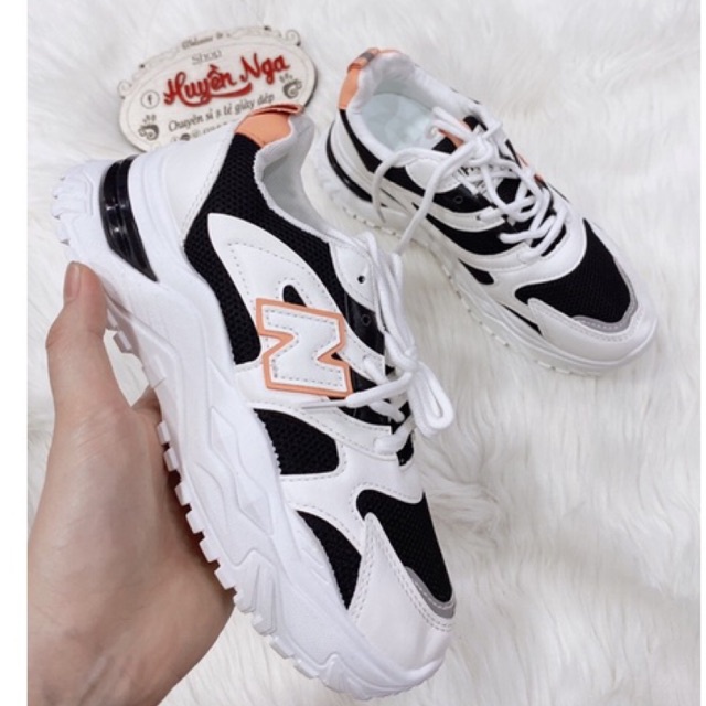 Giày thể thao nữ sneaker trắng pha đen chữ N