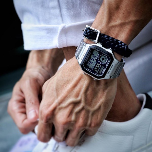 Đồng Hồ Casio Nam Điện Tử AE-1200WHD-1AVDF Mặt Vuông Dây Kim Loại Chính Hãng | BigBuy360 - bigbuy360.vn
