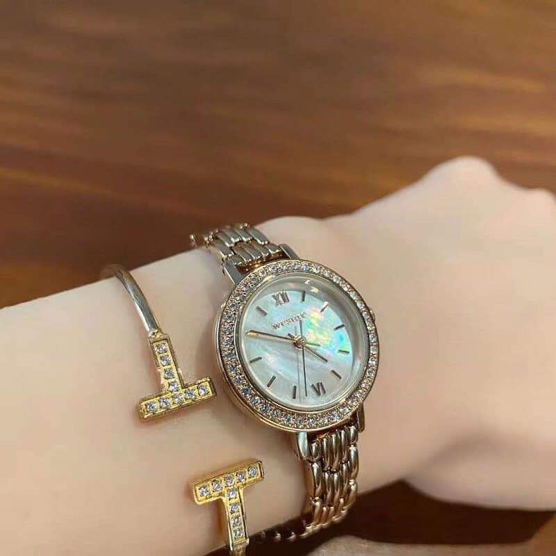 👍đồng hồ đeo tay nữ wesure_full box sale 24h | BigBuy360 - bigbuy360.vn