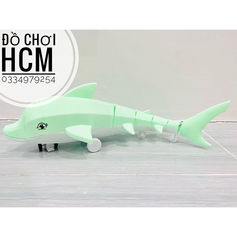 [CÓ ĐÈN NHẠC] Đồ chơi cá heo chạy pin hát baby shark dành cho bé thích xe mô hình