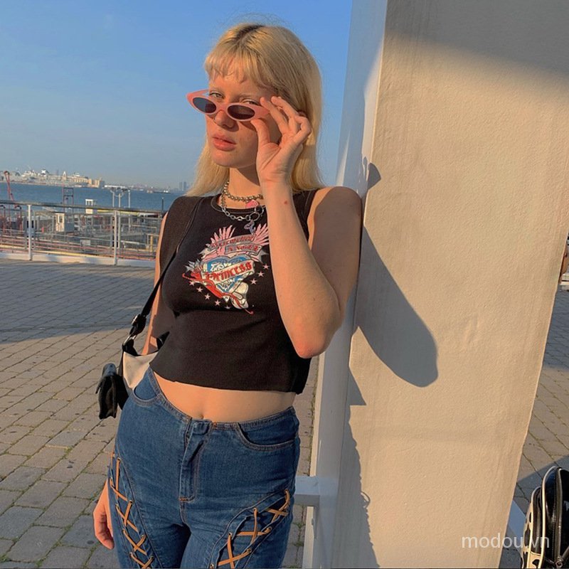 Áo Croptop Sát Nách Hoạ Tiết In 4ewx