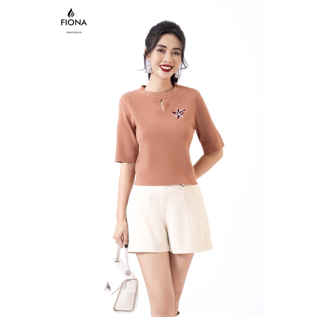 Áo Len Mỏng Tay Lỡ Nữ FIONA, Áo Len Cổ Tròn Thêu Hoa Dáng Suông Mã F850755