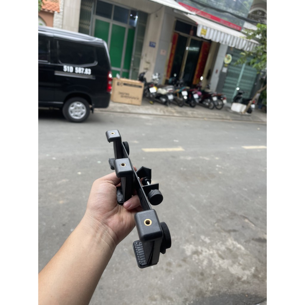 Bộ kẹp nhiều điện thoại cho đèn livestream  kèm chân cao 2m1 bán hàng onl facebook tiktok