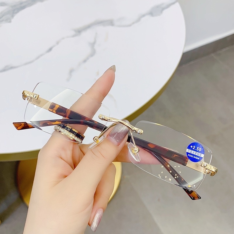 100°-400°Kính Đọc Sách Thời Trang Cho Nam Nữ