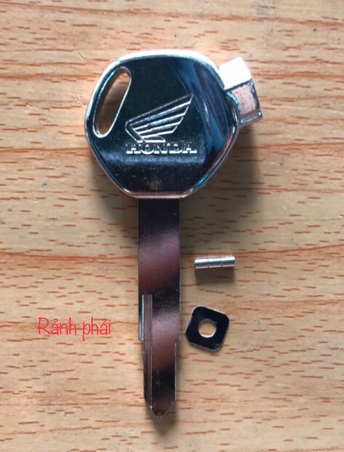 Phôi chùa khoá INOX xe FUTURE NEO và AIRBLADE dưới 2010
