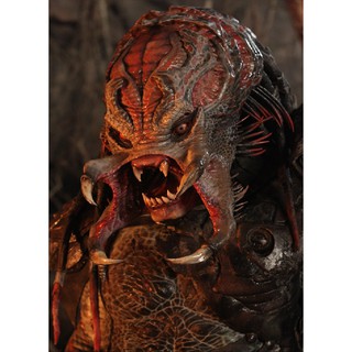 Mô hình NECA Berserker Predator mặt trần