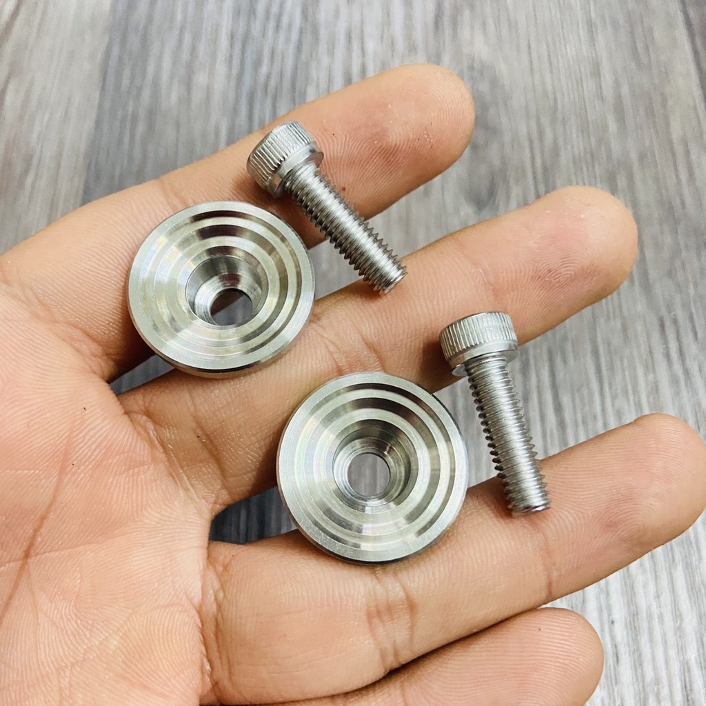 Khâu bửng, khâu nắp che sên mang cá lắp Ex 135, Exciter 2010 mẫu nhỏ các đời chất liệu inox 304