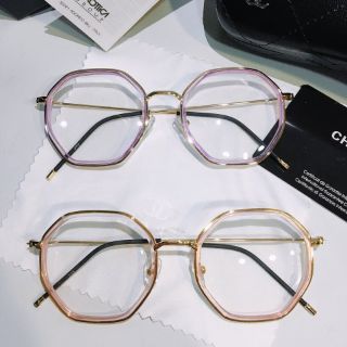 MẮT KÍNH TRÒN GIẢ CẬN