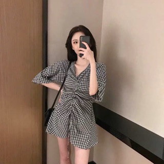 Váy kẻ caro