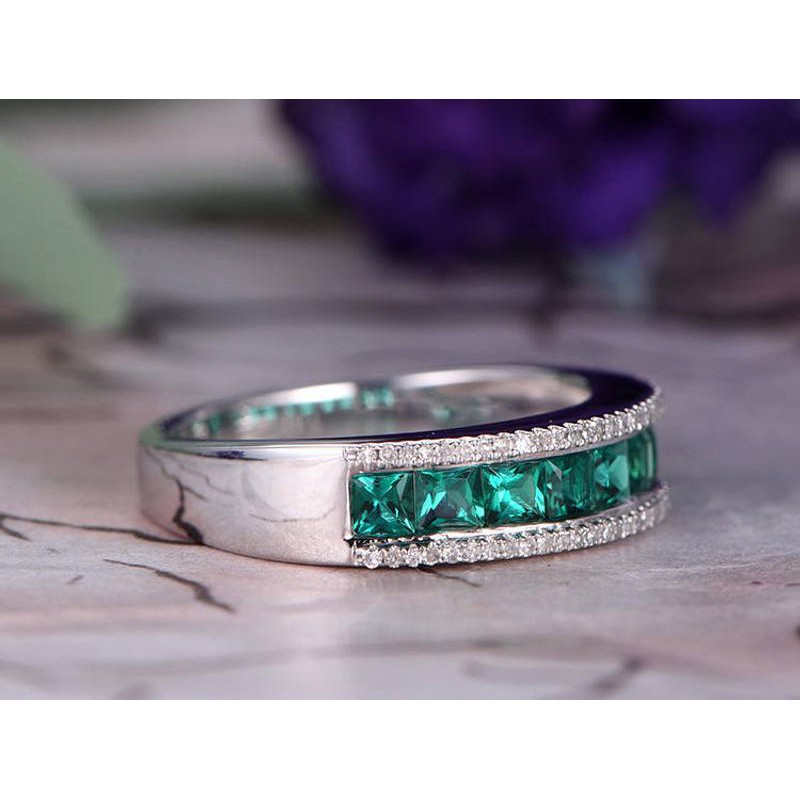 Wedding gift jewelry platinum emerald zircon ring