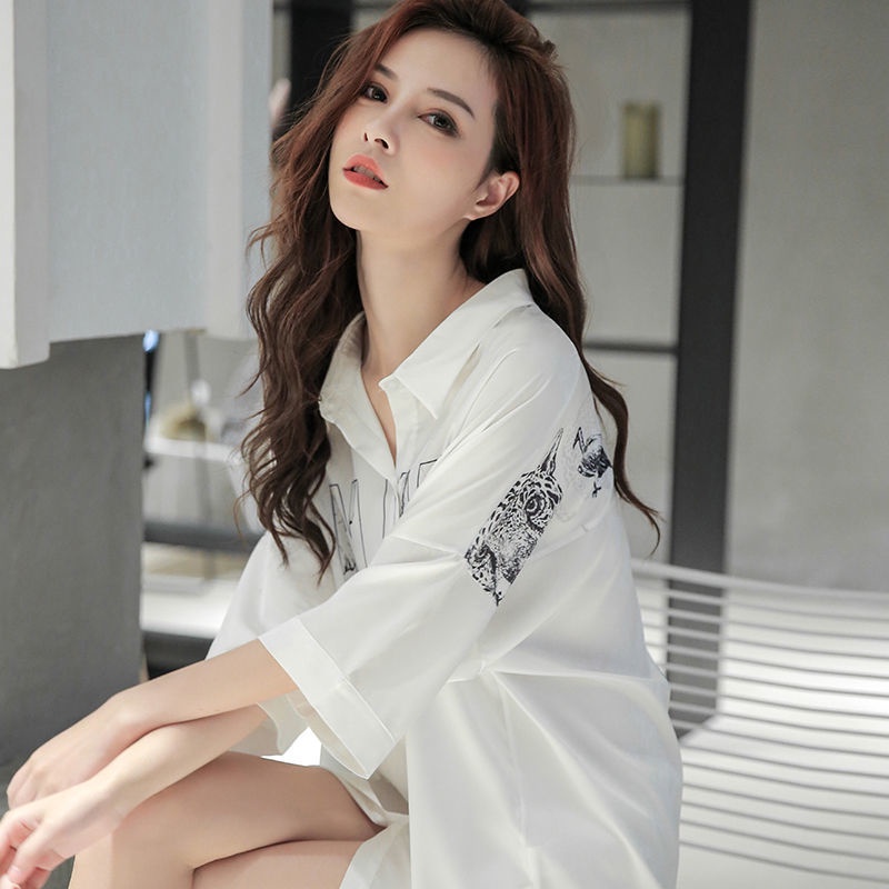 Áo sơ mi ngủ vải lụa mỏng dáng dài thời trang xuân thu hàng mới dành cho bạn nữ 2022