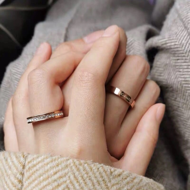 Nhẫn cặp đôi Calvin Klein Hook Crystals Ring Full Box-Tuyển CTV- Hỗ trợ DROPSHIP