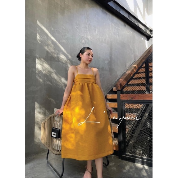 ĐẦM XỐP VÀNG NƠ LƯNG 2 DÂY MIDI BỒNG