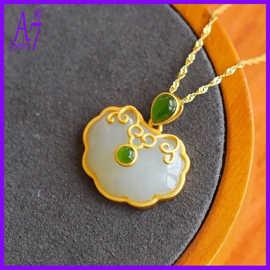 Mặt Vòng cổ Đá Ngọc Bích Vàng A7 Độc Đáo