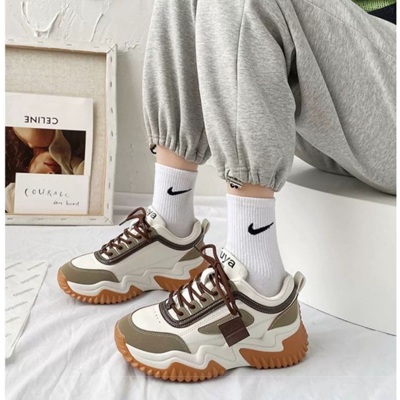 Giày thể thao nữ dáng sneaker mẫu mới nhất năm 2022 mã HV 12