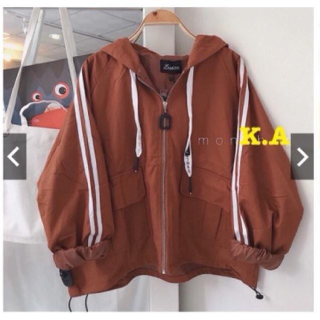 Áo khoác gió nữ form rộng