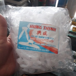 1b nhỏ tắc kê bướm