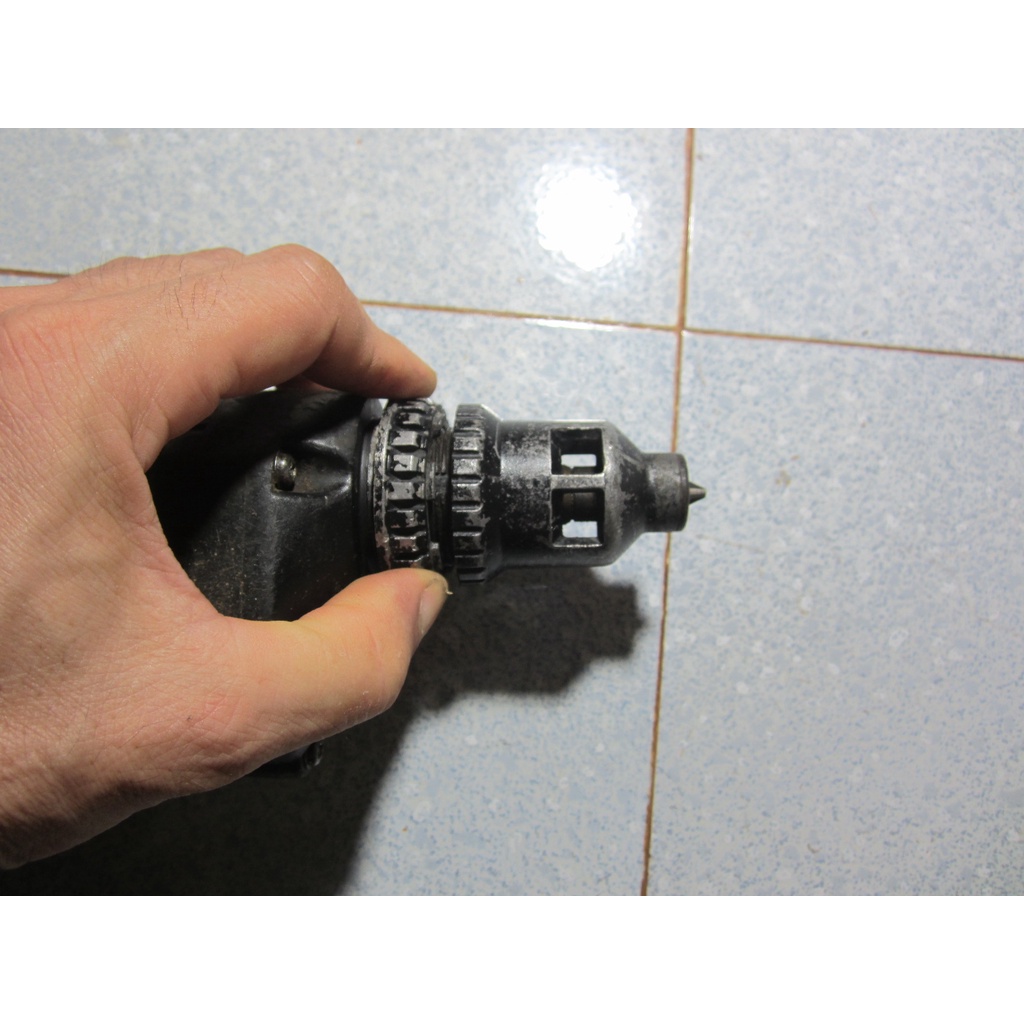 Máy bắn vít Thạch cao Hitachi có đảo chiều, điều tốc nội địa Nhật
