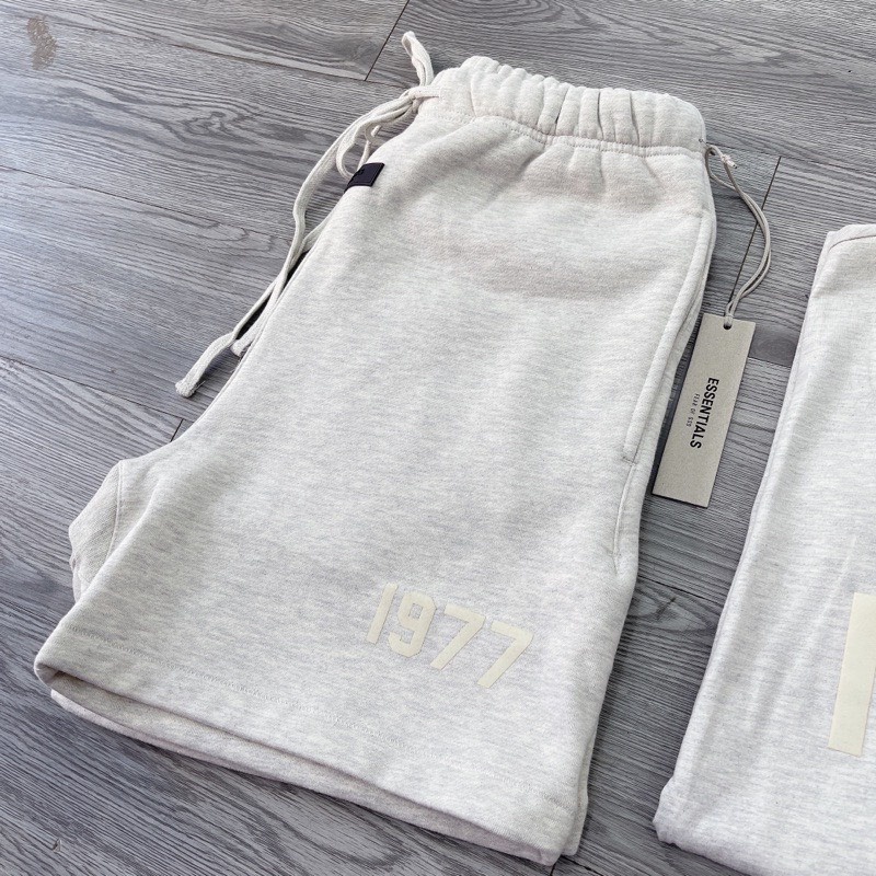 Set Quần Áo FOG Fear Of God ESSENTIALS SS22 1977 Light Oatmeal