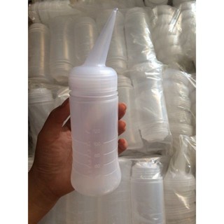Bình tra uốn tóc có vạch chia, bình xịt tra dập tóc số 2