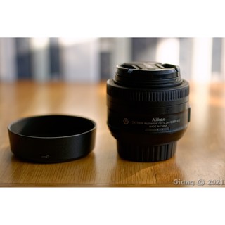 Ống kính nikon nikkor af-s dx 35mm f1.8 siêu đẹp 95%
