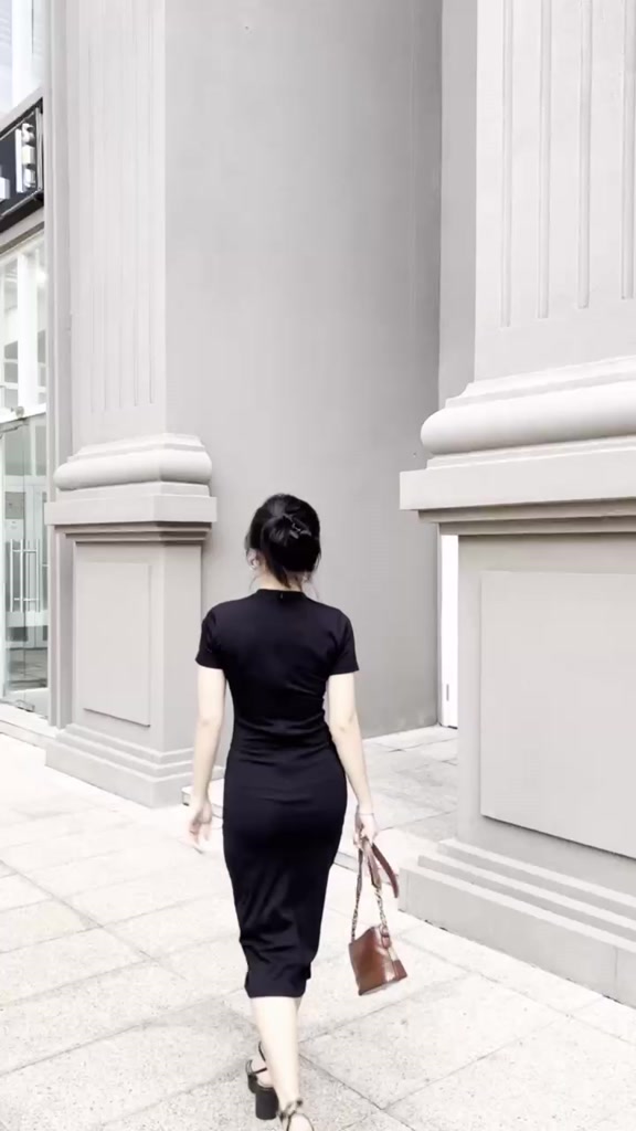 Đầm body váy body tôn dáng tay ngắn nhún eo chất thun cao cấp co giãn tốt | BigBuy360 - bigbuy360.vn