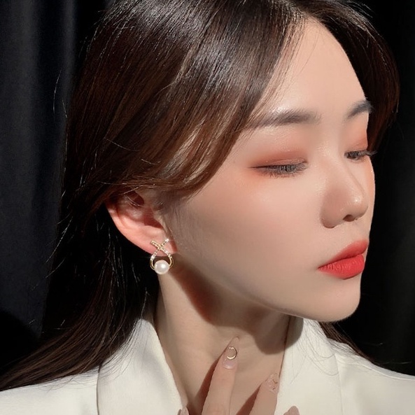 Khuyên tai mạ bạc S925 đính ngọc trai