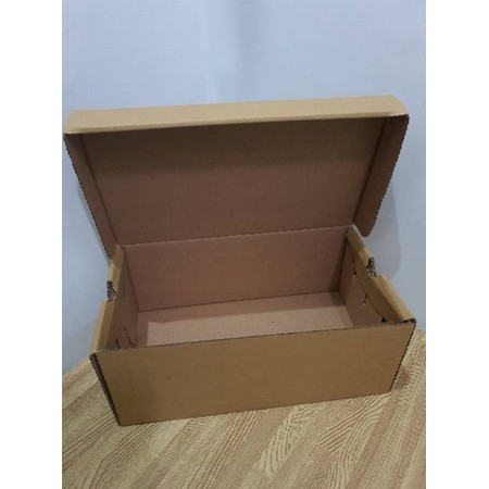 Hộp Carton Đựng Giày 31x18 X 12 cm Tiện Dụng