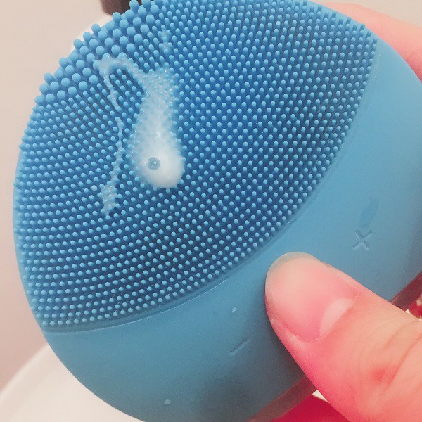 #MÁY RỬA MẶT#FOREO LUNA #MINI2 # 4 Màu xanh Nhạt,  Xanh Đậm , Hồng Đậm , Hồng Nhạt.(có Bill mua tại mỹ)