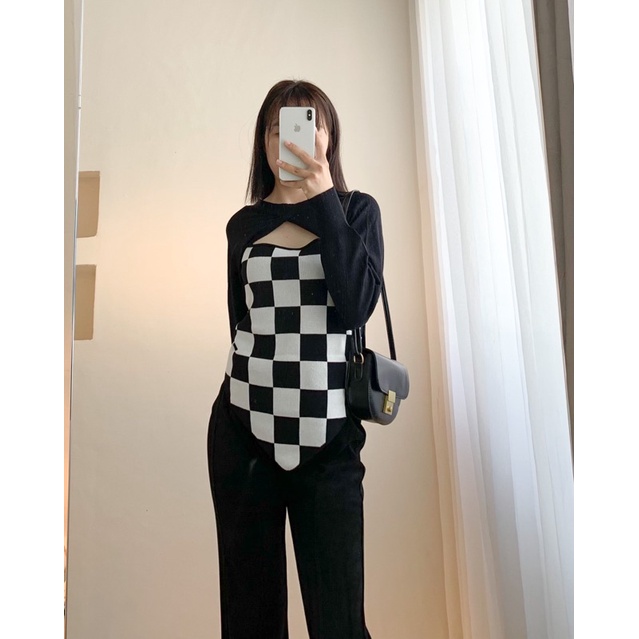 Set áo cardigan kèm áo dây bản caro 097