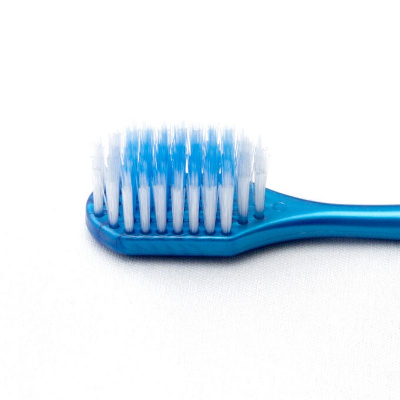 Bàn Chải Đánh Răng Độ Cứng Bình Thường OEM Dent-Inn (1 Cây)