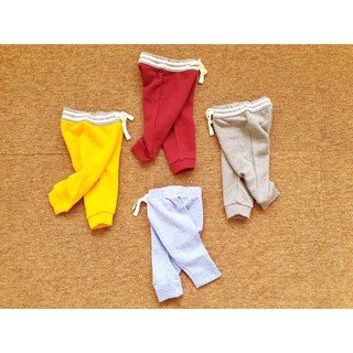 Set 2 quần nỉ cho bé 100k