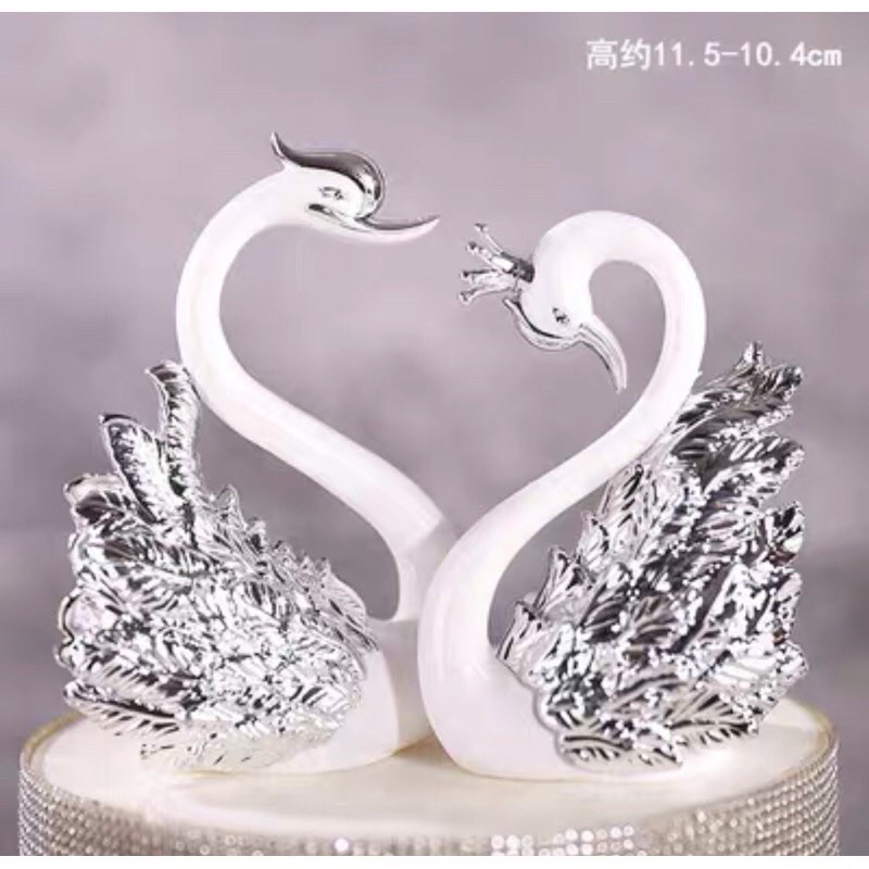 Que Cắm Trang Trí Bánh Kem Hình Thiên Nga Lãng Mạn