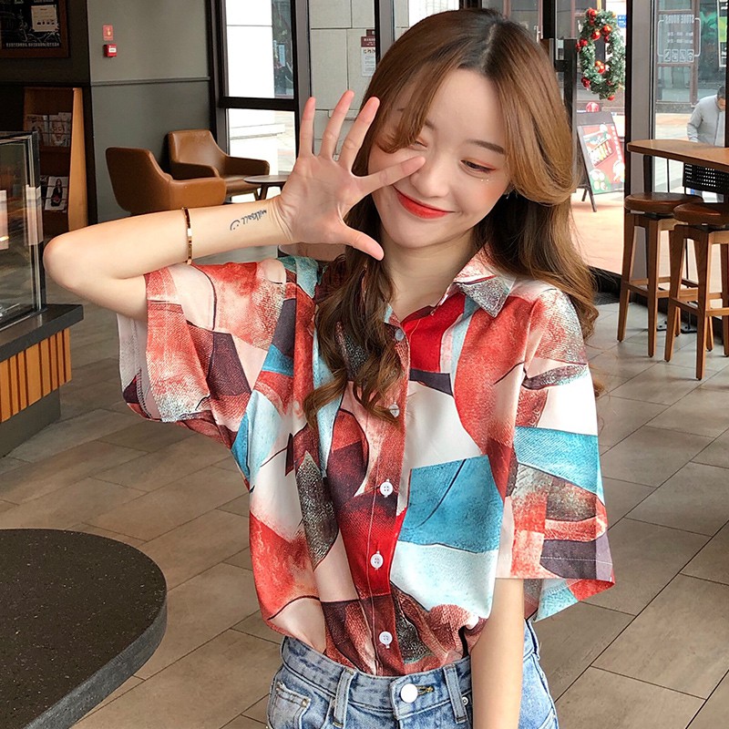 LEEVA - Áo sơ mi họa tiết nữ in hình phối màu thời trang L245: Nâu