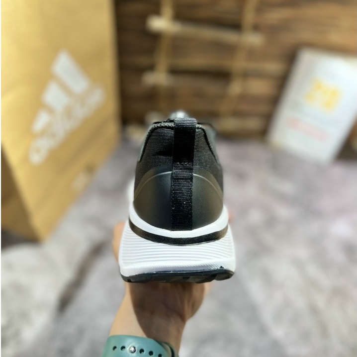 Giày Thể Thao Adidas alphabonce Rc Core Grey, Giày chạy bộ đen trắng.