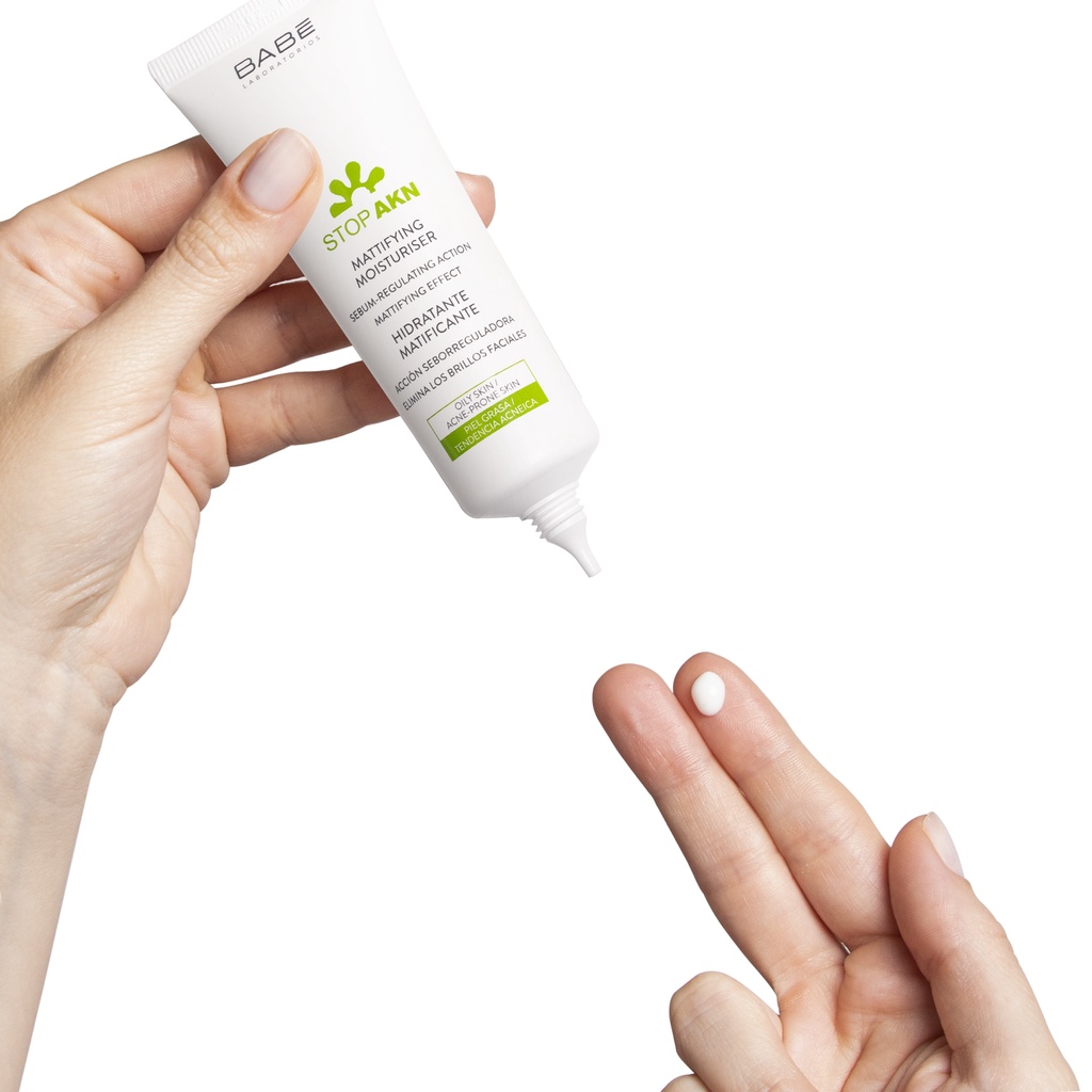 Kem dưỡng ẩm cho da dầu, mụn BABE LABORATORIOS STOP AKN Mattifying Moosituriser 50ml – HANAH SKIN