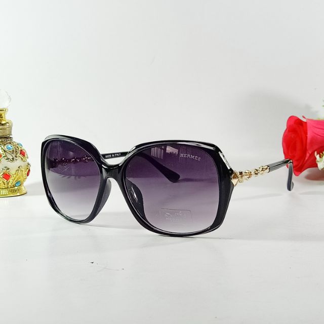 Mắt kính thời trang nữ sang trọng _ đơn giản dễ mang _