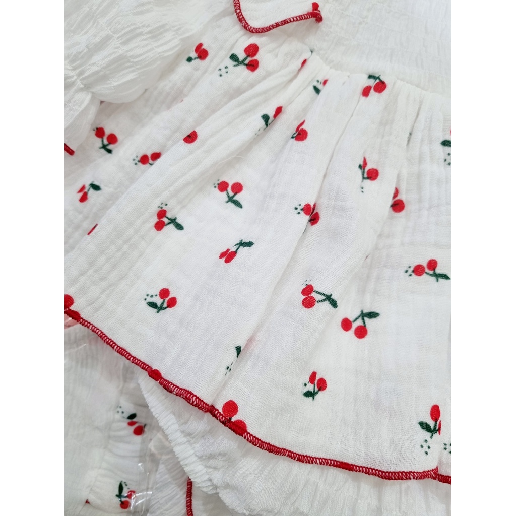 Body váy cho bé trắng cherry đỏ kèm mũ