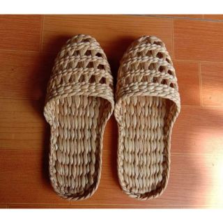 Dép cói, dép lục bình đi trong nhà